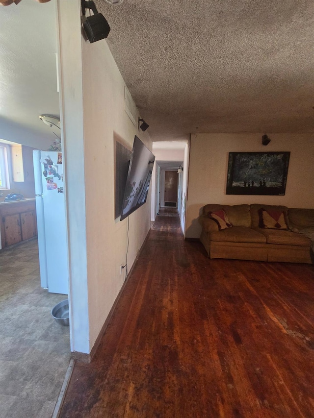 6668 W Mckinley Ave, Fresno, CA 93723 - photo 6