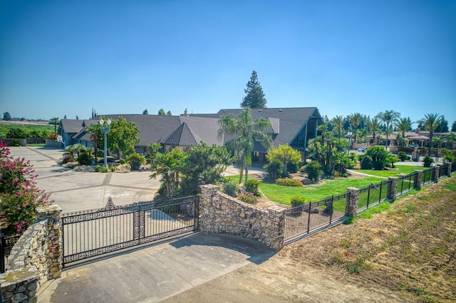 424 N De Wolf Ave, Fresno, CA 93737 - photo 1