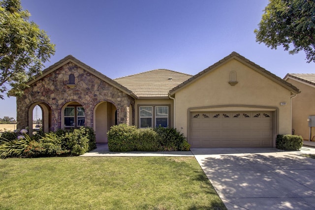 2688 Vartikian Ave, Clovis, CA 93611 - photo 1