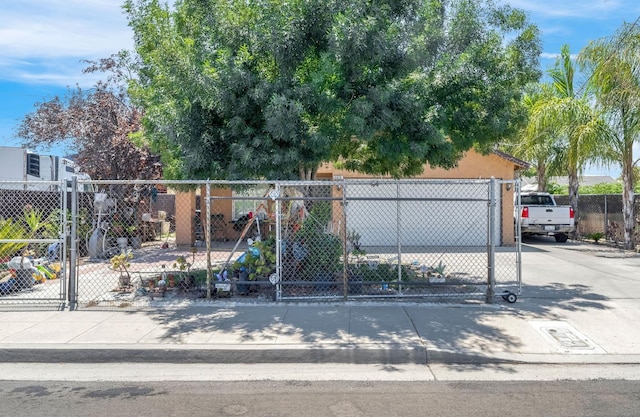 3829 S Ward Ave, Fresno, CA 93725 - photo 5
