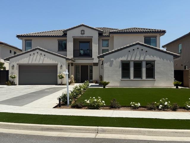 1257 N Cindy Ave, Clovis, CA 93619 - photo 2