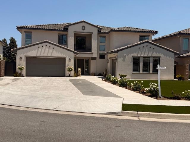 1257 N Cindy Ave, Clovis, CA 93619 - photo 1