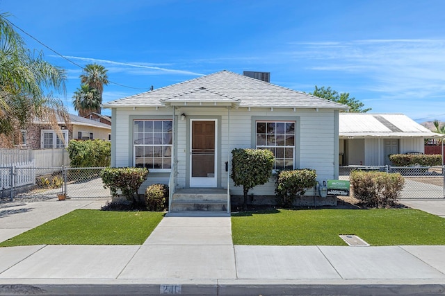 246 E Valley St, Coalinga, CA 93210 - photo 1