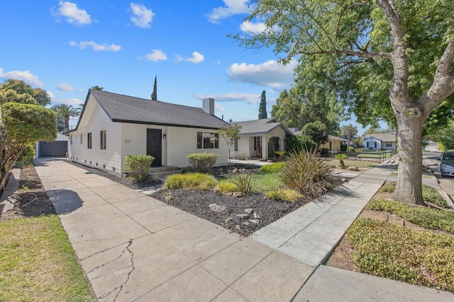 2119 N Adoline Ave, Fresno, CA 93705 - photo 3
