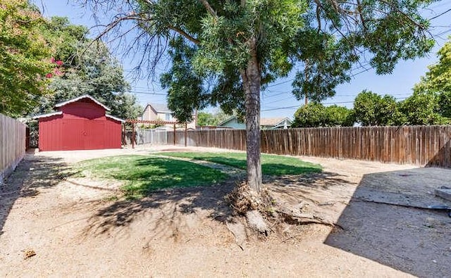 1571 N Wilson Ave, Fresno, CA 93728 - photo 22