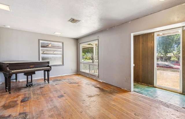 1534 W Lansing Way, Fresno, CA 93705 - photo 15