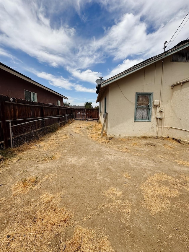 334 E Houston St, Coalinga, CA 93210 - photo 9