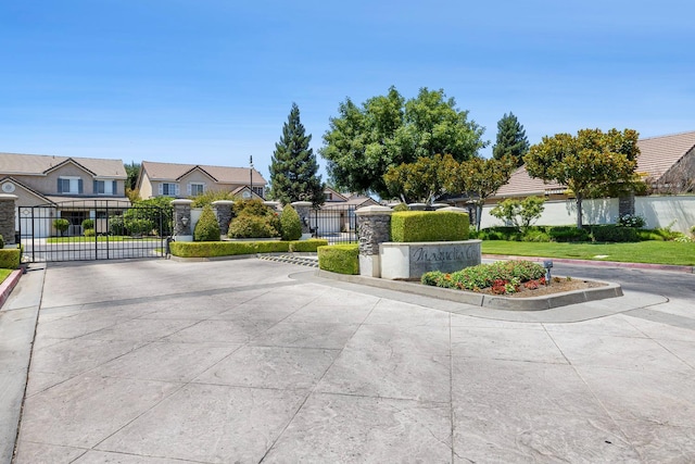 7545 N Trellis Cir, Fresno, CA 93720 - photo 37