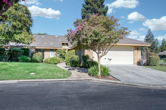 1077 W Sierra Ave, Fresno, CA 93711 - photo 1
