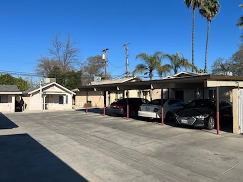 738 S Boyd Ave, Fresno, CA 93702 - photo 1