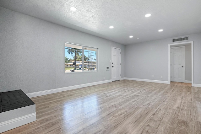 4641 E Weldon Ave, Fresno, CA 93703 - photo 9