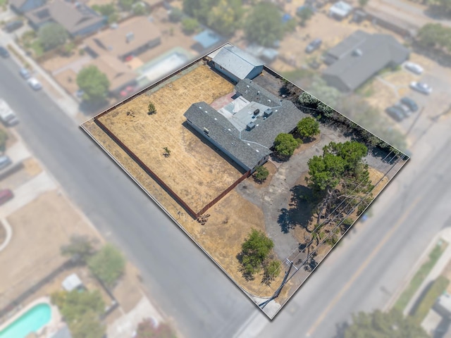 342 N Minnewawa Ave, Fresno, CA 93727 - photo 2