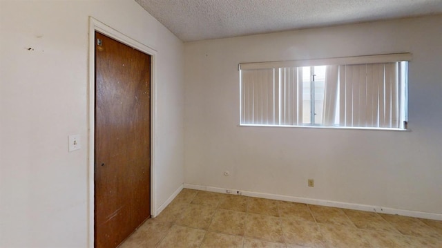 4099 N Ricewood Ave, Fresno, CA 93705 - photo 8