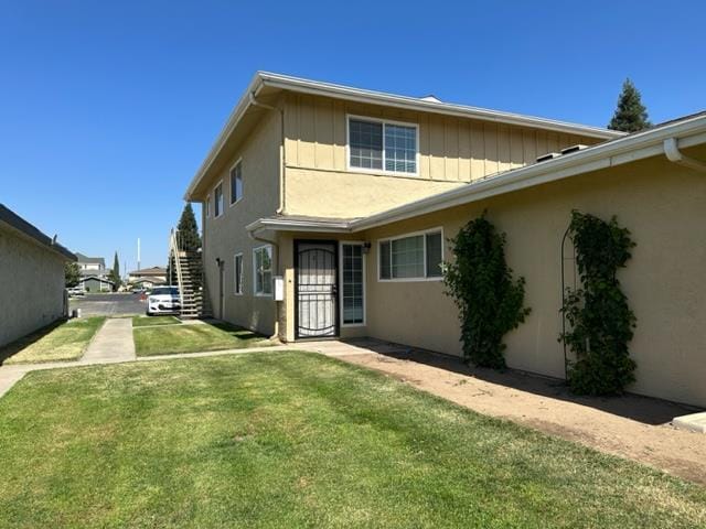 495 W Santa Ana Ave Unit 2, Clovis, CA 93612 - photo 1