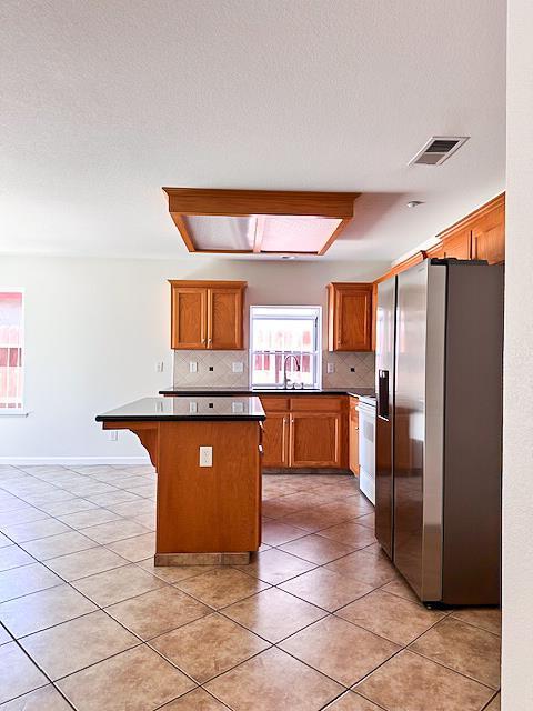 5323 N Contessa Ave, Fresno, CA 93723 - photo 7