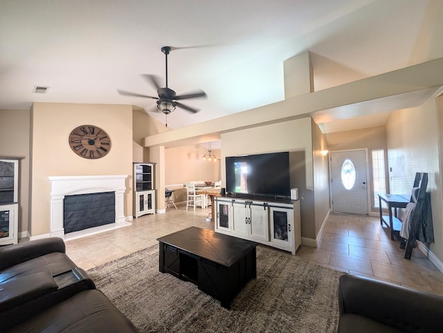 833 Applegate Ave, Clovis, CA 93611 - photo 13
