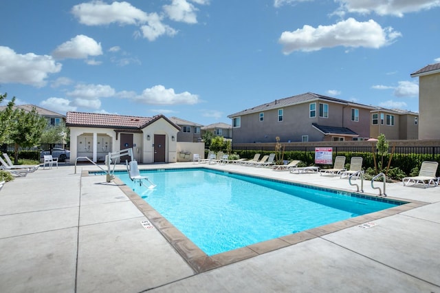 796 N Bliss Ln, Clovis, CA 93611 - photo 2