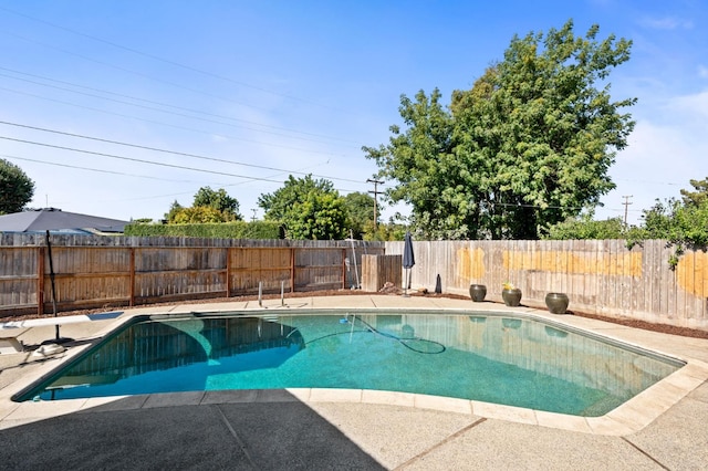 1521 Windsor Dr, Kingsburg, CA 93631 - photo 25
