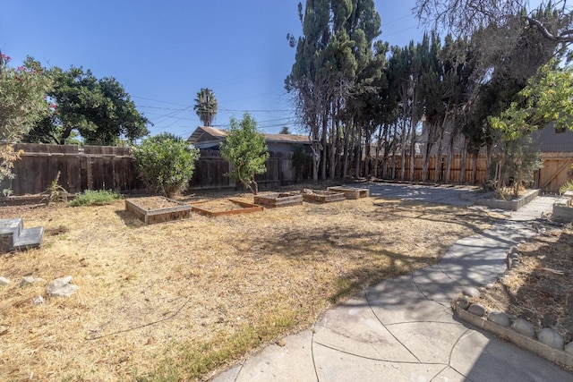 746 N Wilson Ave, Fresno, CA 93728 - photo 21
