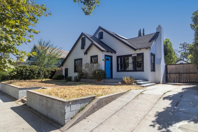 746 N Wilson Ave, Fresno, CA 93728 - photo 1