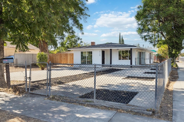 4749 E Montecito Ave, Fresno, CA 93702 - photo 5
