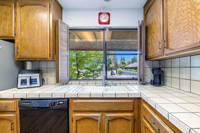 1095 W Sierra Ave, Fresno, CA 93711 - photo 22