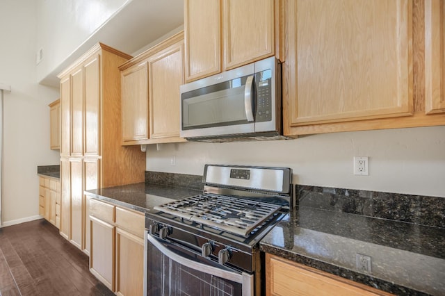 7026 E Dayton Ave, Fresno, CA 93737 - photo 14