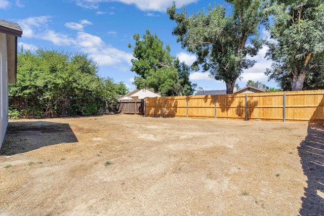 5644 N Violet Ave, Fresno, CA 93722 - photo 27
