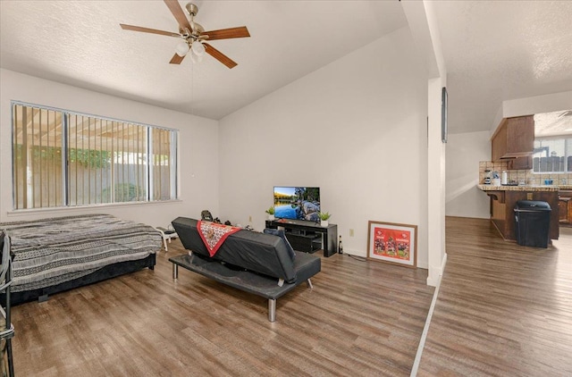 209 W Muncie Ave, Fresno, CA 93711 - photo 15