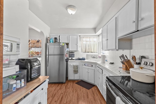 3051 E Simpson Ave, Fresno, CA 93703 - photo 14