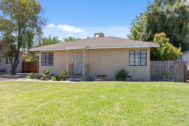 817 W Shields Ave, Fresno, CA 93705 - photo 1