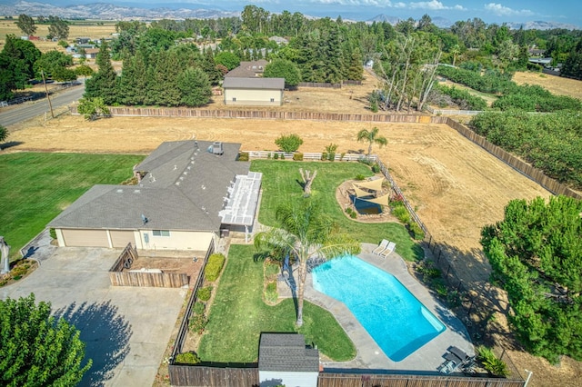 8099 E Nees, Clovis, CA 93619 - photo 25