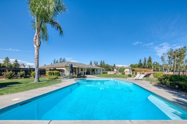 8099 E Nees, Clovis, CA 93619 - photo 4