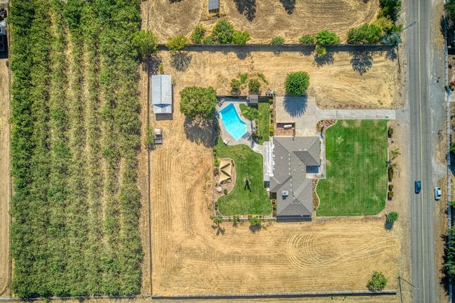 8099 E Nees, Clovis, CA 93619 - photo 32