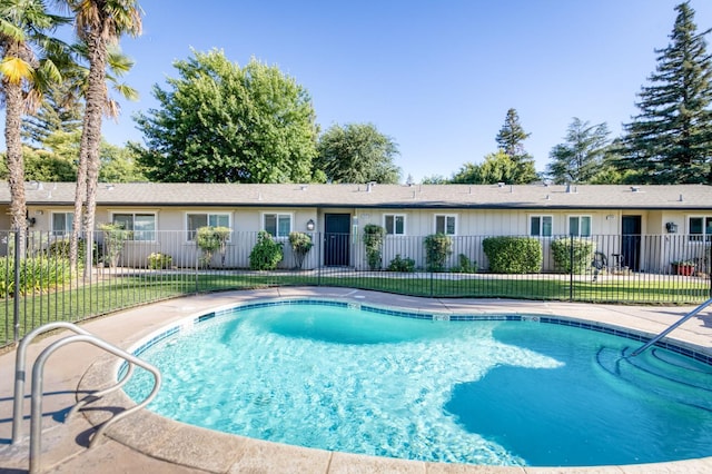 6330 N Palm Ave, Fresno, CA 93704 - photo 2