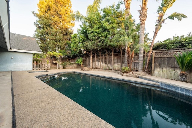 563 E Portland Ave, Fresno, CA 93720 - photo 39