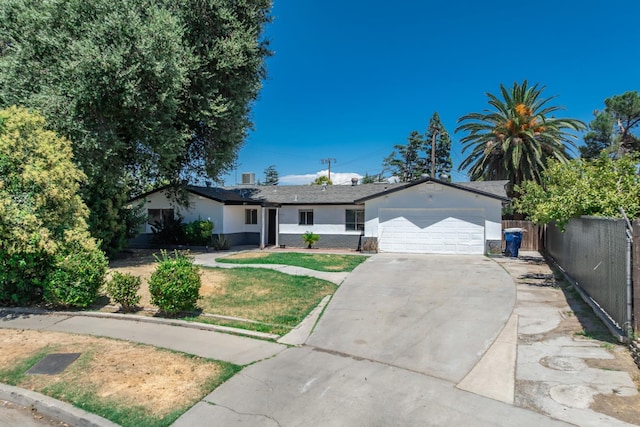 3038 W Swift Ave, Fresno, CA 93722 - photo 1