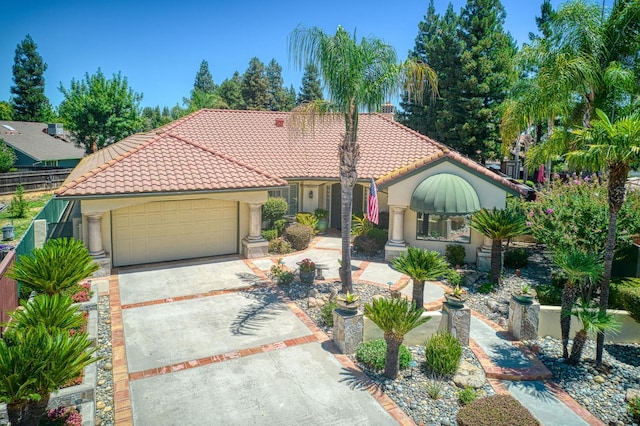 8188 N 8th St, Fresno, CA 93720 - photo 1