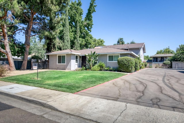 69 W Beverly Dr Unit 101, Clovis, CA 93612 - photo 3