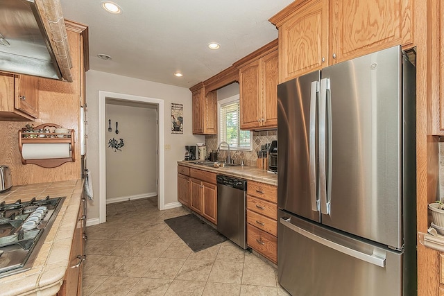 225 W Larsen Ave, Fresno, CA 93706 - photo 11