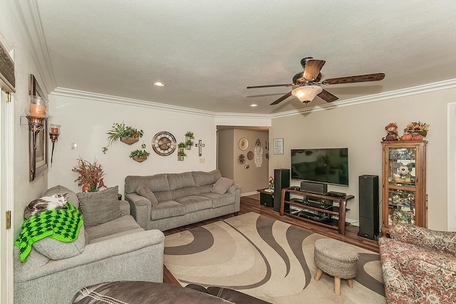 225 W Larsen Ave, Fresno, CA 93706 - photo 8