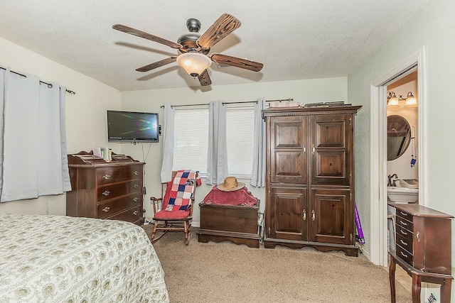 225 W Larsen Ave, Fresno, CA 93706 - photo 15