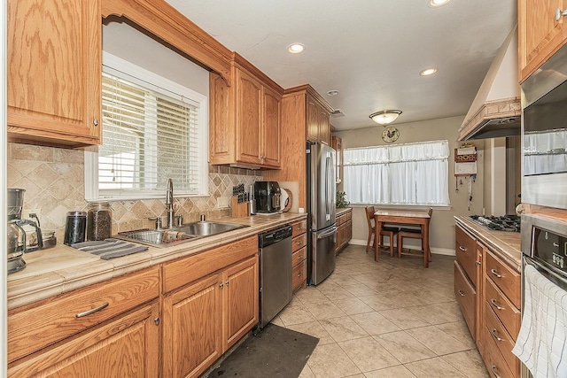225 W Larsen Ave, Fresno, CA 93706 - photo 10