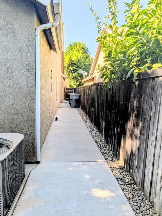 672 Powers Ave, Clovis, CA 93619 - photo 35