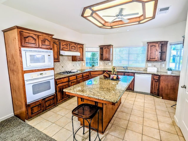 672 Powers Ave, Clovis, CA 93619 - photo 15