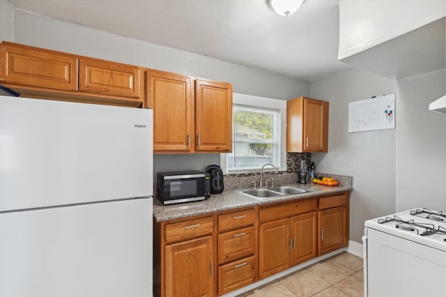 728 N Farris Ave, Fresno, CA 93728 - photo 14