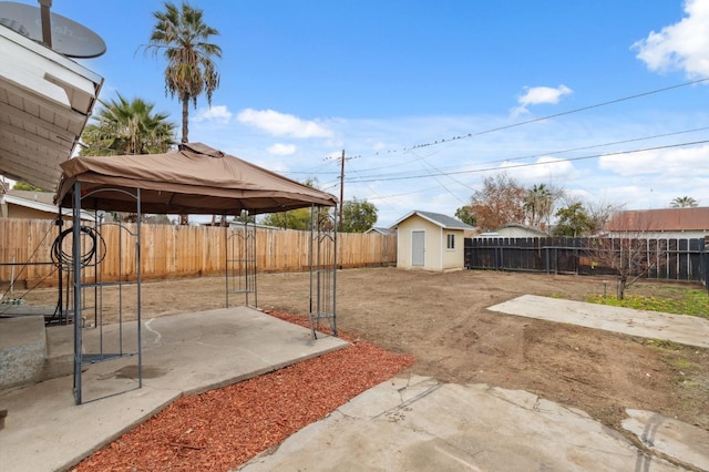 728 N Farris Ave, Fresno, CA 93728 - photo 24
