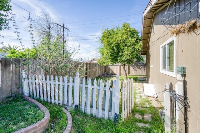 1222 W Saginaw Way, Fresno, CA 93705 - photo 29