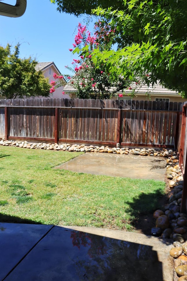 4498 W Roberts Ave, Fresno, CA 93722 - photo 38