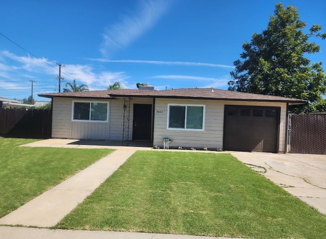 4423 E Eugenia Ave, Fresno, CA 93725 - photo 1